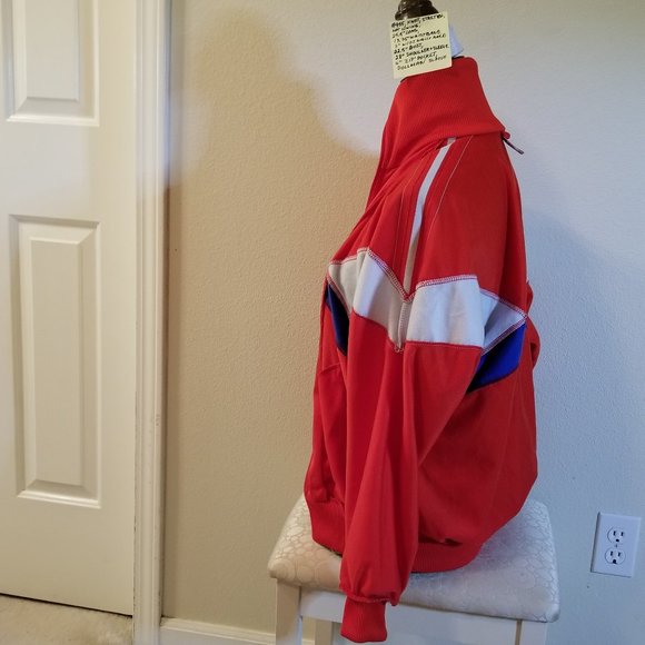 #955 NWOT Adidas Red & Blue Track Jacket S Dolman - Picture 10 of 16
